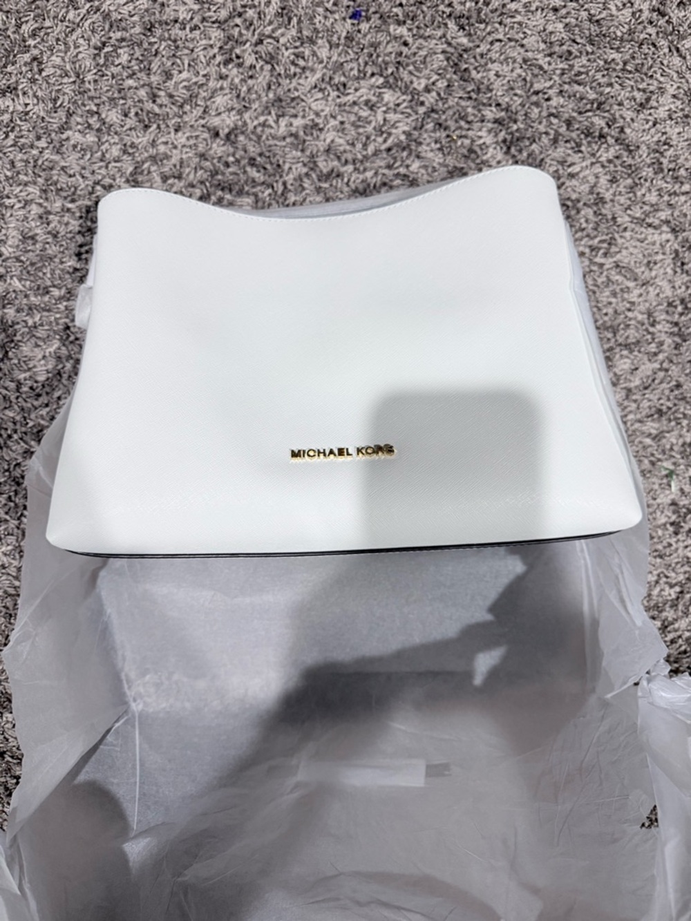 Michael Kors White Leather Shoulder Bag with Gold Logo